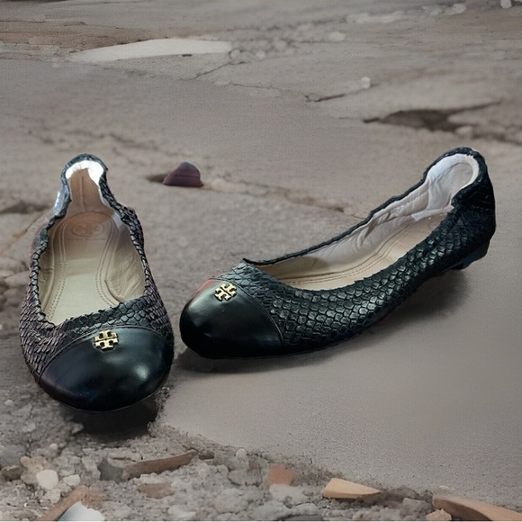 TORI BURCH LEATHER SNAKESKIN BALLET FLATS SHOES W/ LOGO 5.5 NEW - Picture 2 of 7